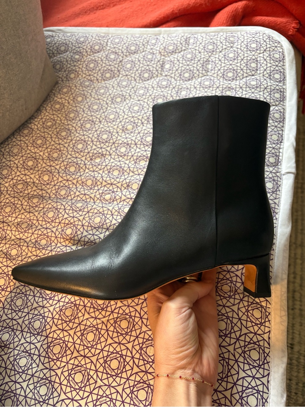Vince Harlan Black Leather Ankle Boots Sz 9